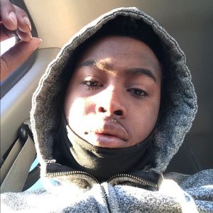 Meet your Posher, Joel